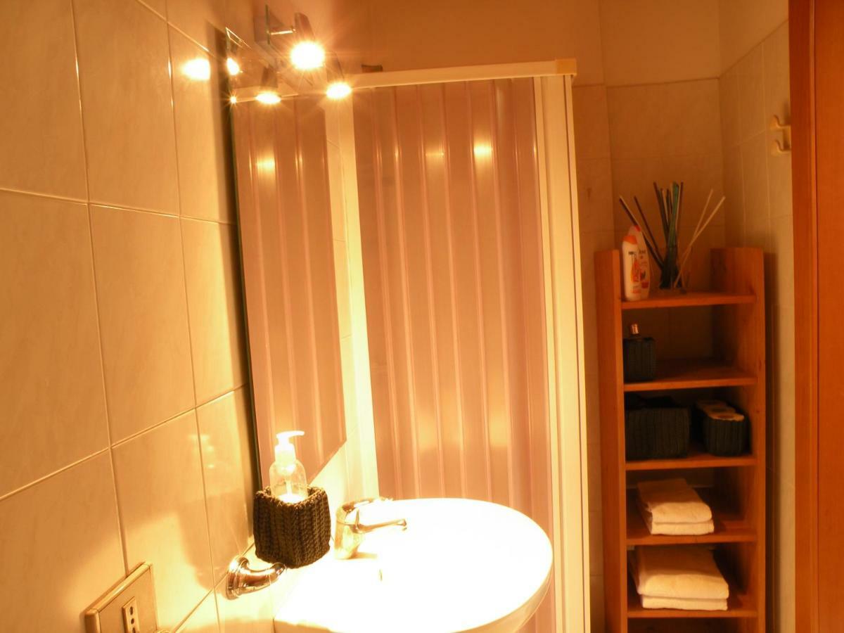 Deliziosa Mansarda Nel Quartiere Marina - Cagliari Q8577 Apartamento Exterior foto